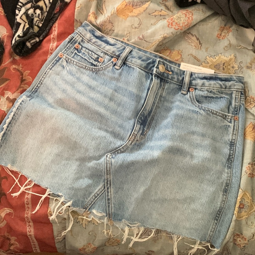 AE A line skirt